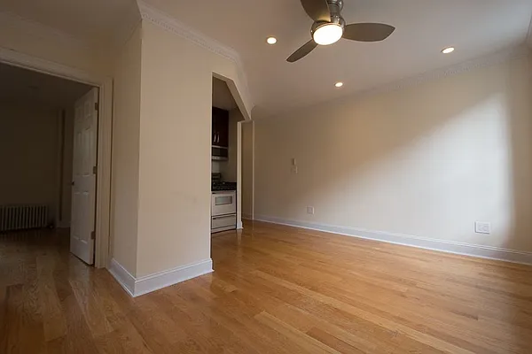 Rented by Brick&Mortar | media 7