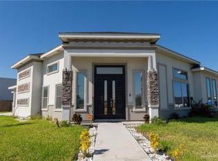 202 N 32nd St, Hidalgo, TX 78557