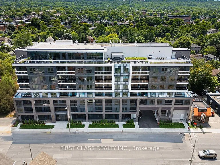 415 Main St W #701 — Photo 2