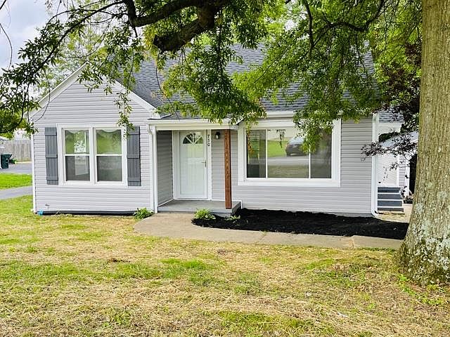 1st image of 750 W Noel Ave