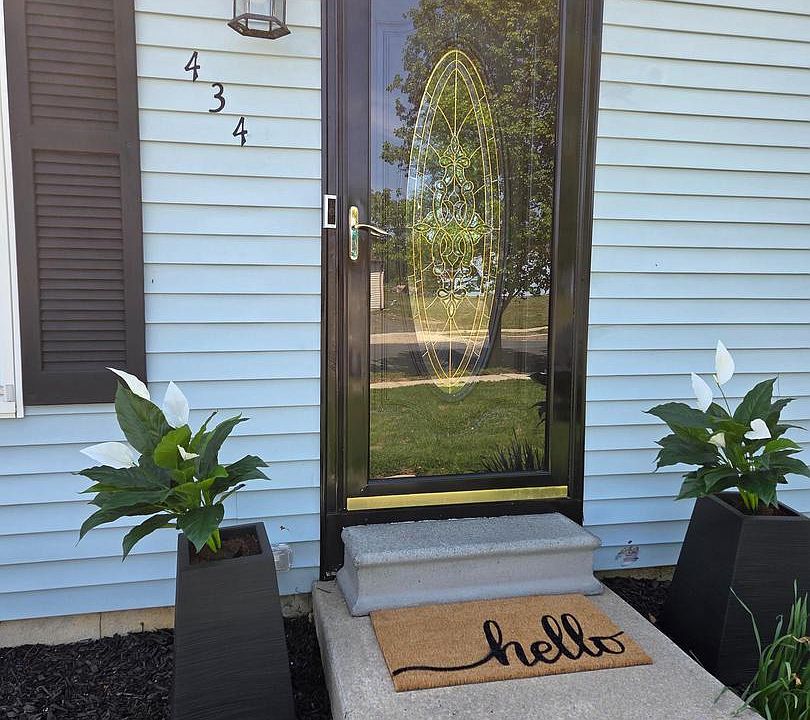 1st image of 434 Ridge Dr