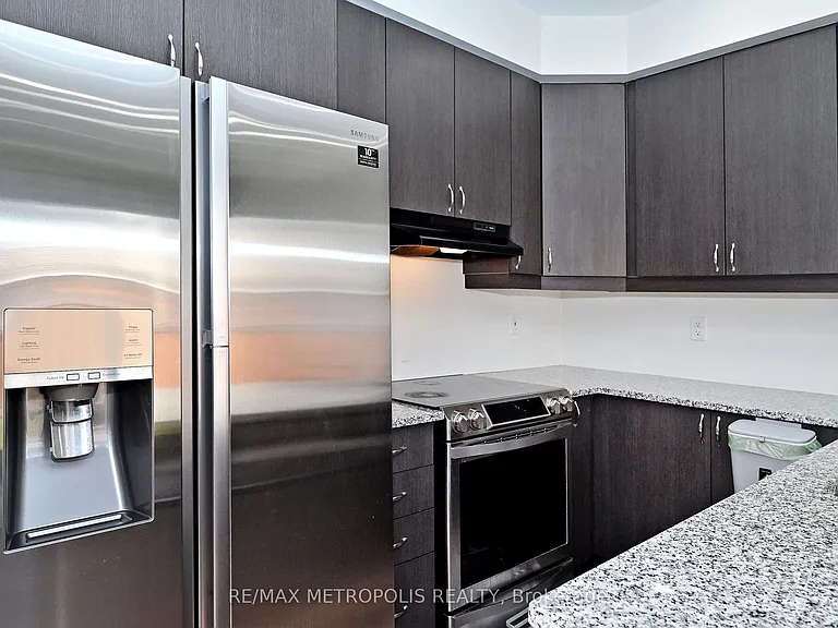 82 Westfield Dr — Photo 14