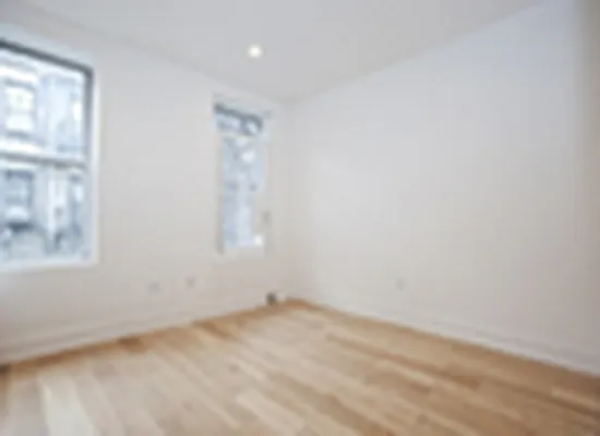 Rented by Bold New York | media 28