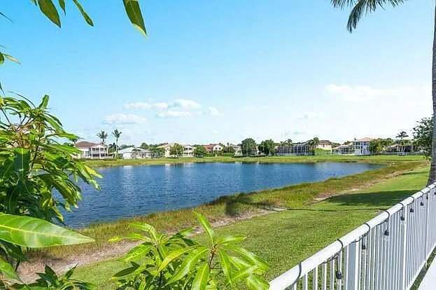 11836 Osprey Point Cir — Photo 31