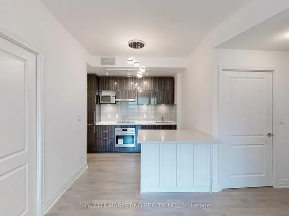 10 Rouge Valley Dr W #529A, Markham, ON L6G 0G9