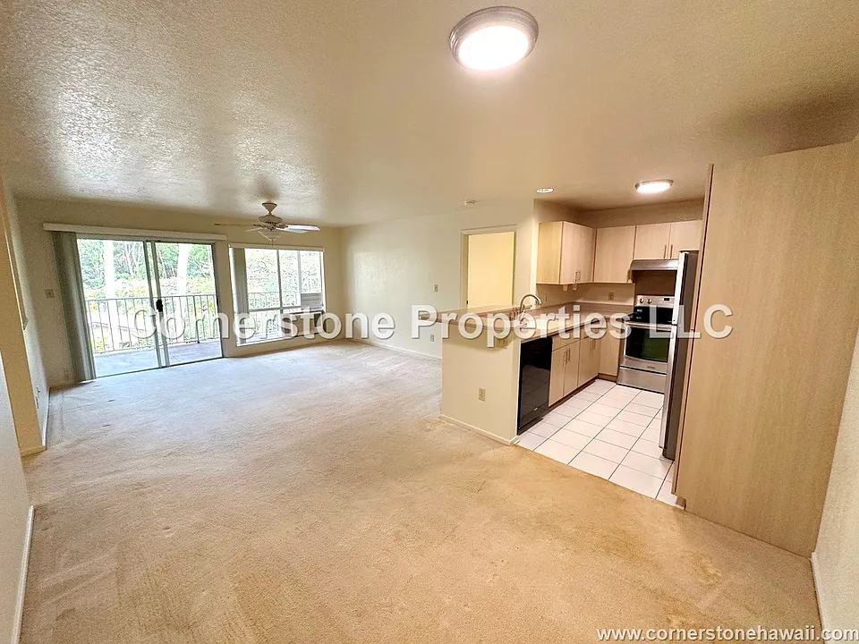 95-270 Waikalani Dr #J204