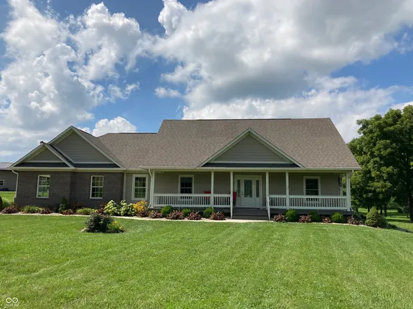 1002 Plummer Rd, Martinsville, IN 46151