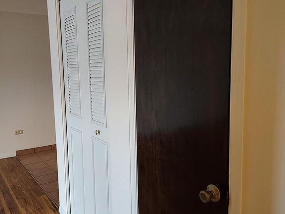 4th image of 969 N Downing St APT 304