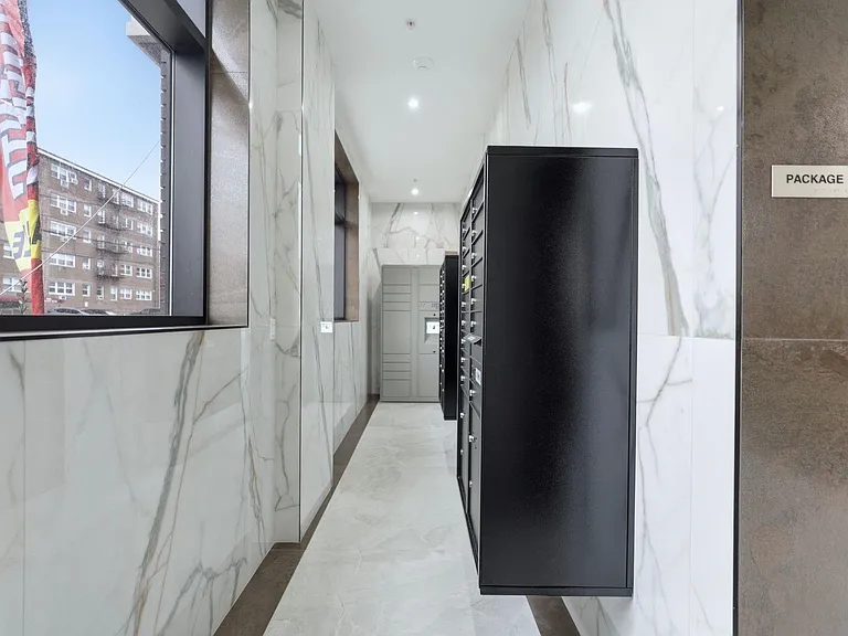 8800 Kennedy Blvd #501 — Photo 4