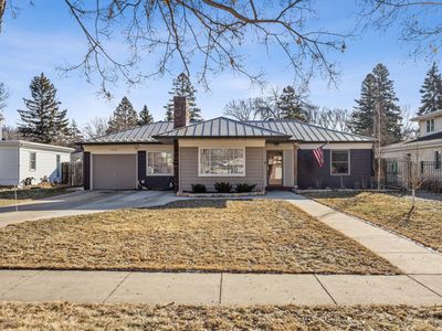 1618 10th St S, Fargo, ND, 58103