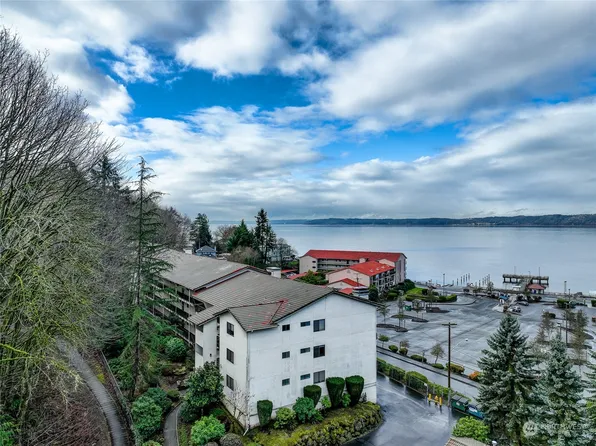 28313 Redondo Way S #301, Des Moines, WA 98198