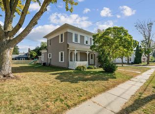 210 Commercial St, Strawberry Point, IA 52076