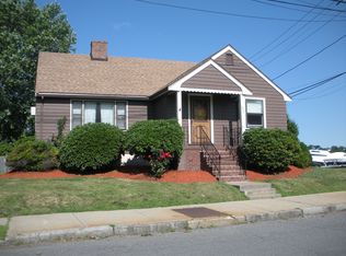 640 Pleasant St, Winthrop, MA 02152