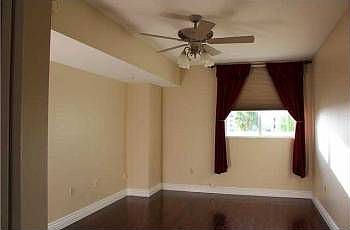 3rd image of 3020 NE 32nd Ave APT 406