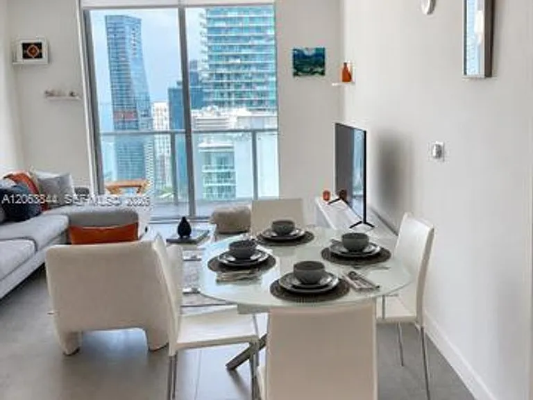 1100 S Miami Avenue Rd #4004 — Photo 4