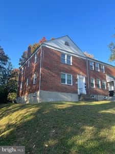 1100 Gleneagle Rd, Baltimore, MD, 21239