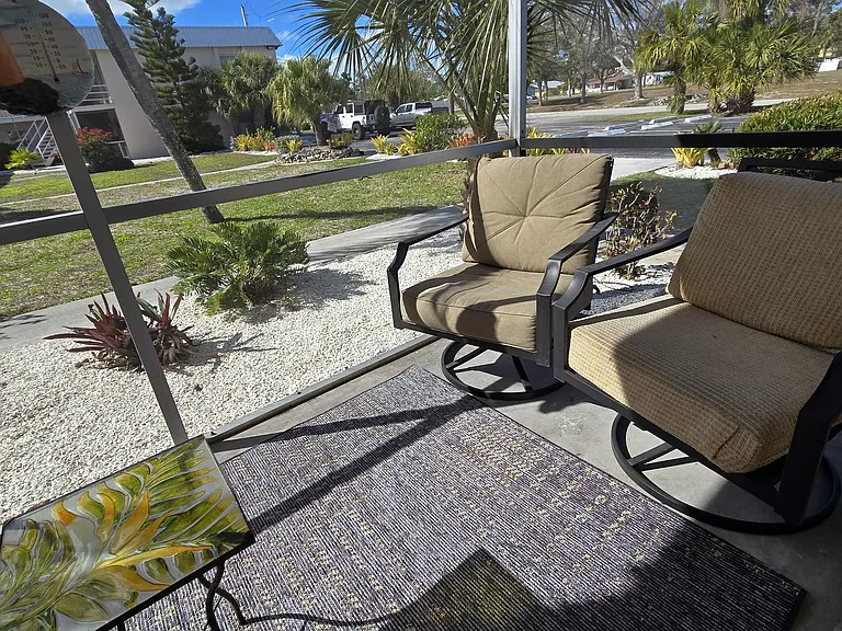 400 Base Ave E #210 — Photo 3