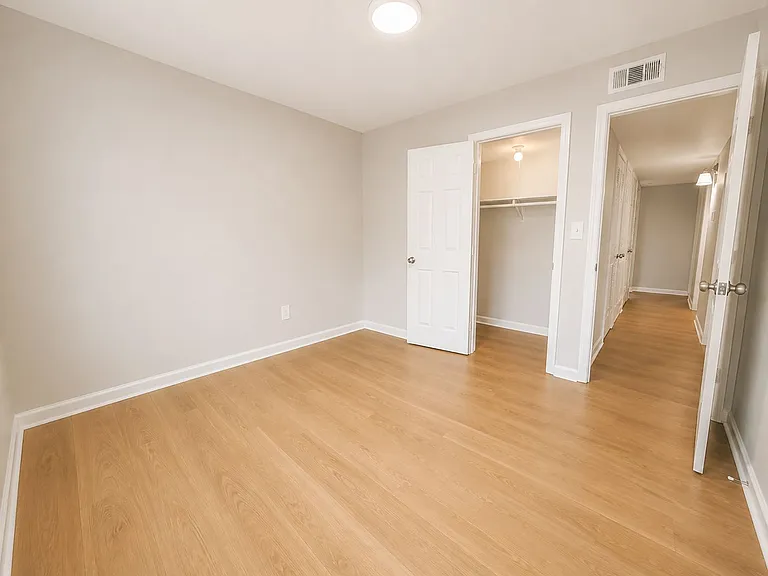 412 Fairfax Dr #6 — Photo 40