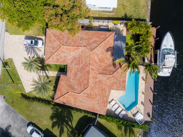 2164 NE 25th Street, Wilton Manors, FL 33305