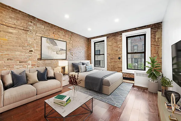 Rented by REAL New York | media 11