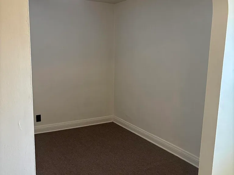306 S Ewing Ave #4 — Photo 6