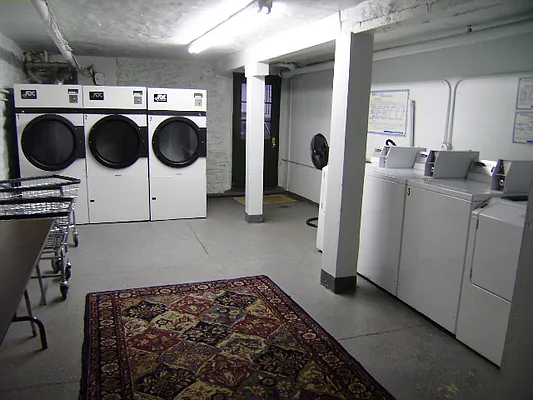 Rented by DSA Realty | media 21
