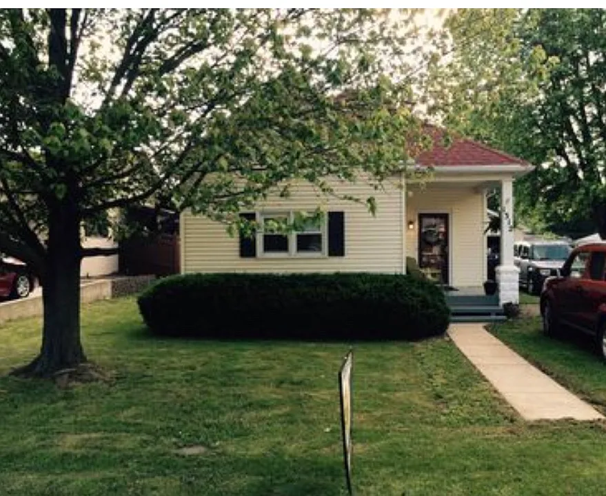 1312 Reynolds Dr photo 1