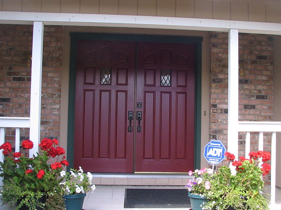 1st image of 6409 Congressional Dr SE