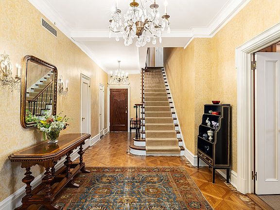 2nd image of 941 Park Ave #5/6A