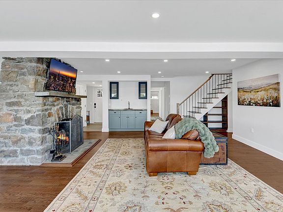 5th image of 46 Sycamore Rd