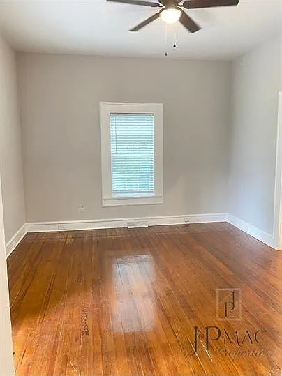 13 Woodward St — Photo 9