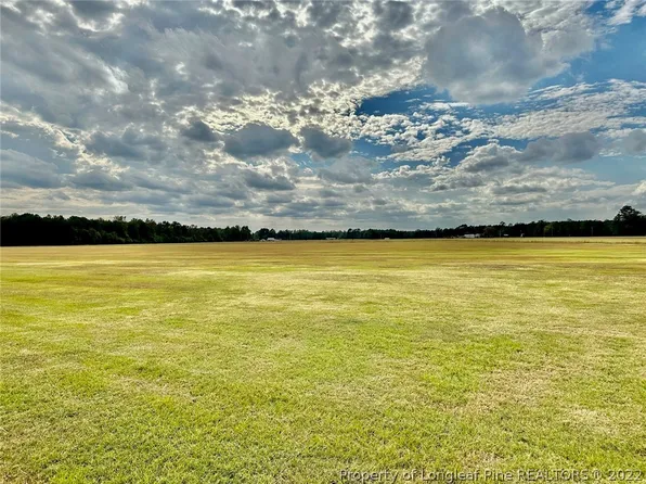 748 Hollow Bridge Rd, Autryville, NC 28318
