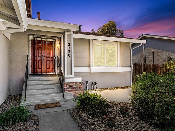 3rd image of 3320 Romford Way