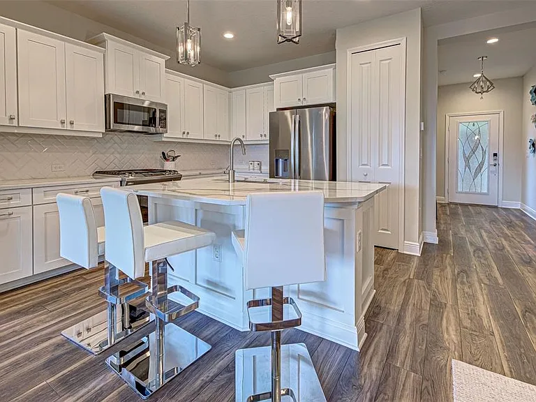 233 Palidoro Cir — Photo 26