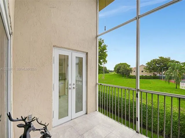 16339 Malibu Dr #22 — Photo 15