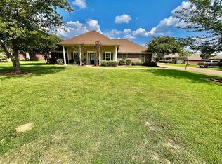 228 Camelot Way, Brandon, MS 39047