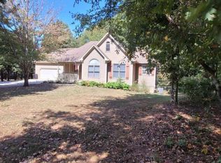 19 Chimney Way, Fairmount, GA 30139