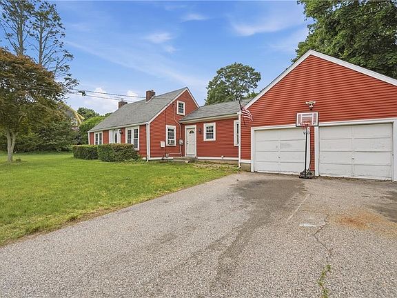 2nd image of 43 Fairview Ave