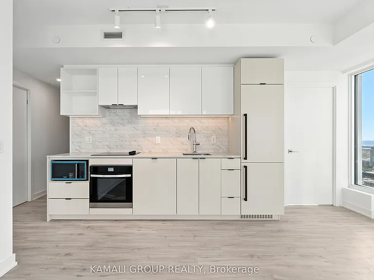 252 Church St #4115 — Photo 11