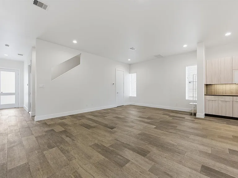 2216 Cortijo Pl — Photo 11