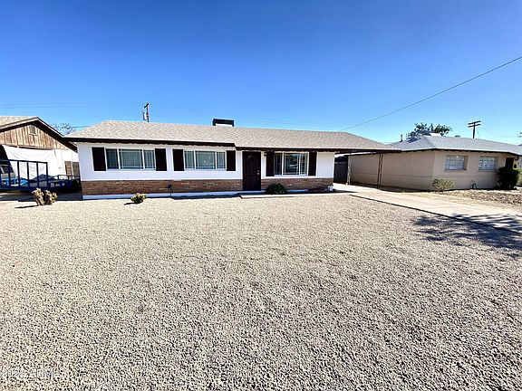 3rd image of 3139 W Sweetwater Ave