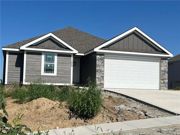 11829 N Lane Ave, Kansas City, MO 64157
