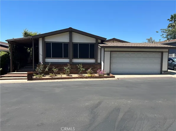 15455 Glenoaks Blvd Space 220, Sylmar, CA 91342