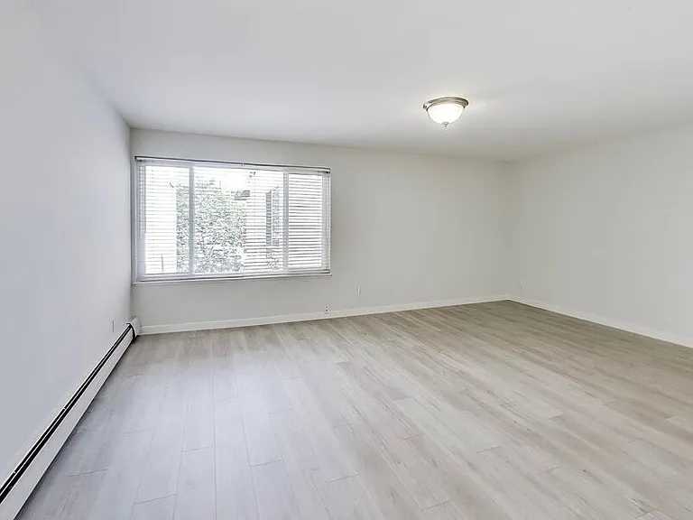 1737 Jackson St #307 — Photo 2