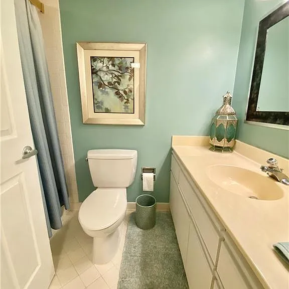 6979 Winkler Rd #117 — Photo 11