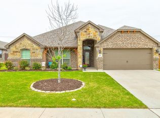 608 Hummingbird Trl, Crowley, TX 76036