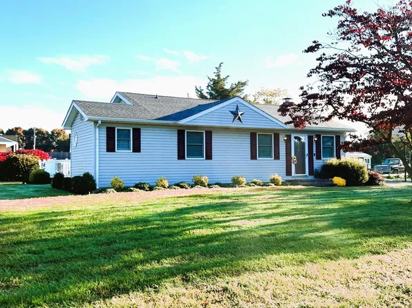 11 Tipton Dr, Bridgeton, NJ 08302