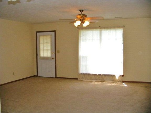 2nd image of 5463 County Road 1260