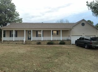 107 Pine Tree Ln, Leoma, TN 38468