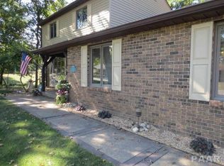 22295 Oak Ln, Morton, IL 61550